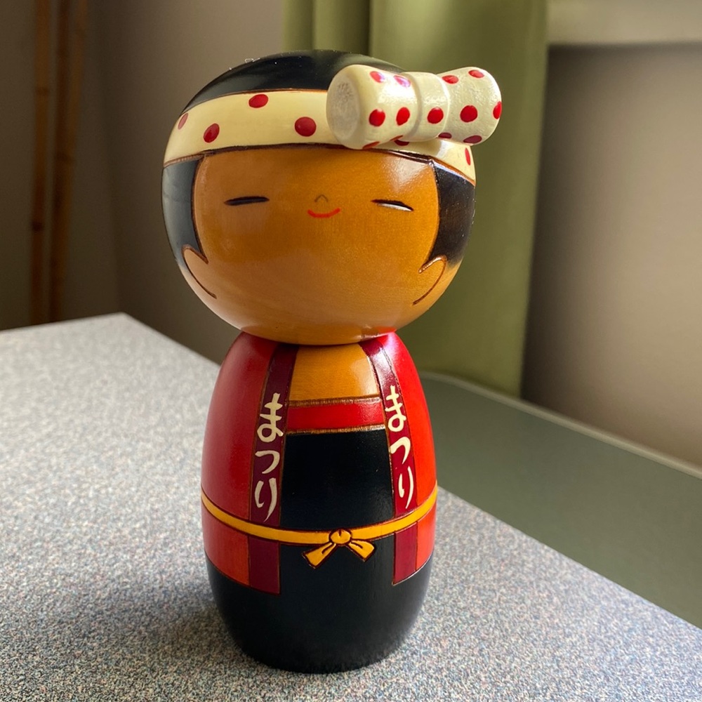 Japanese Kokeshi Doll – Festival Girl with Polka Dot Headband